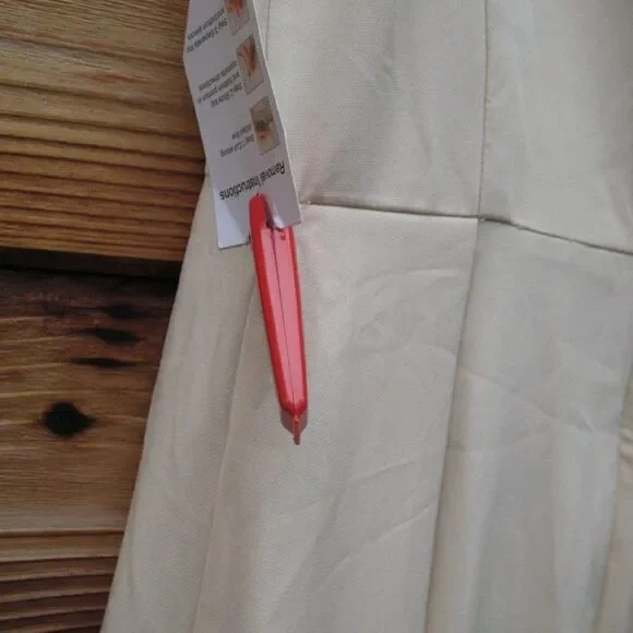 Mac Duggal 26540 Ieena Beaded Cap Sleeve V Neck A Line Gown Dress Cream Size 4 - Picture 16 of 16